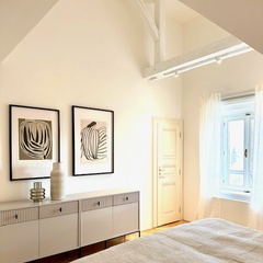 bedroom with high ceiling